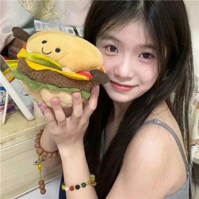 佳丽村三姊妹 剧照